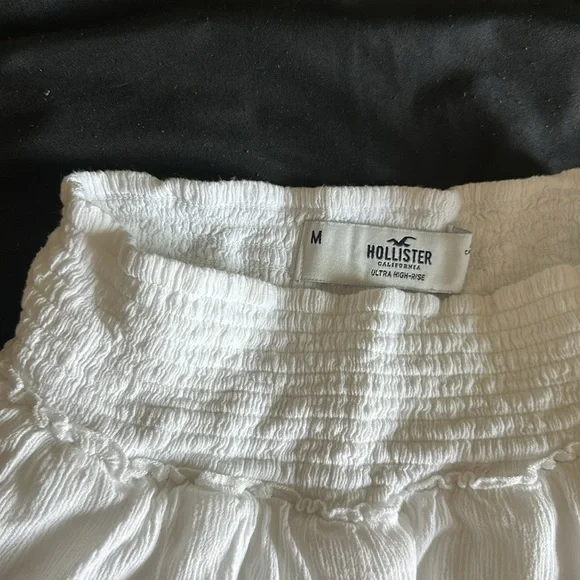 Hollister White Tiered Skirt - Picture 6 of 7